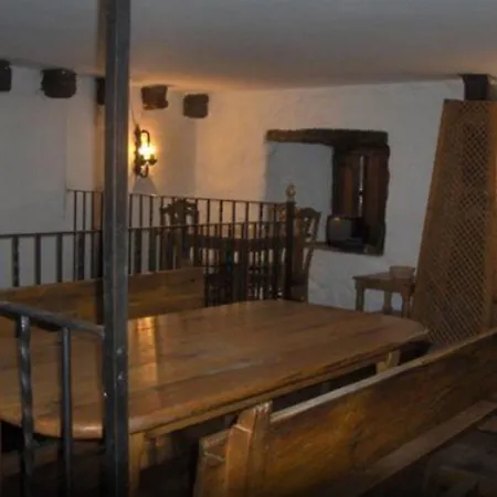 De San Martin Inn San Martin Del Castanar