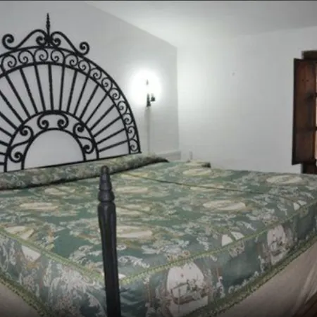 Inn De San Martin