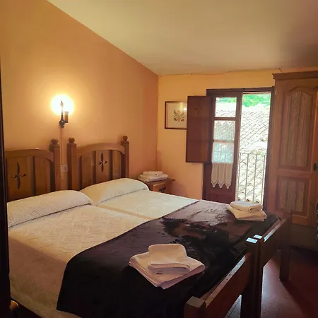 De San Martin Inn San Martin Del Castanar